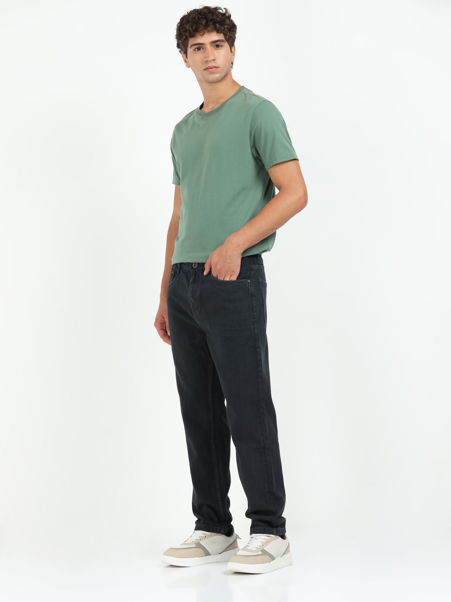 Macho Fade Mom Fit Jeans